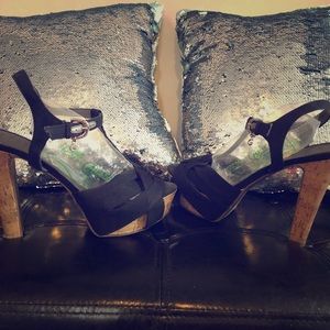 Women’s size 11 heels